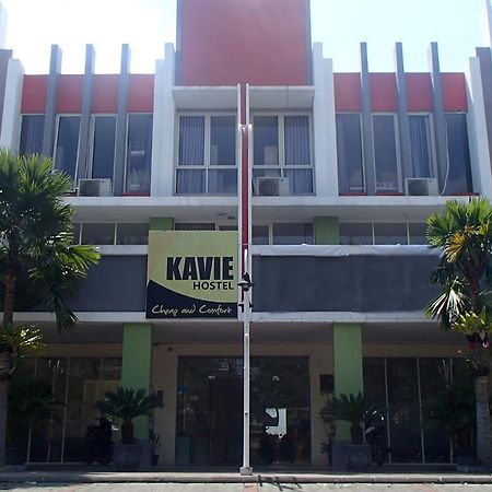 Kavie Hostel Malang Exterior foto