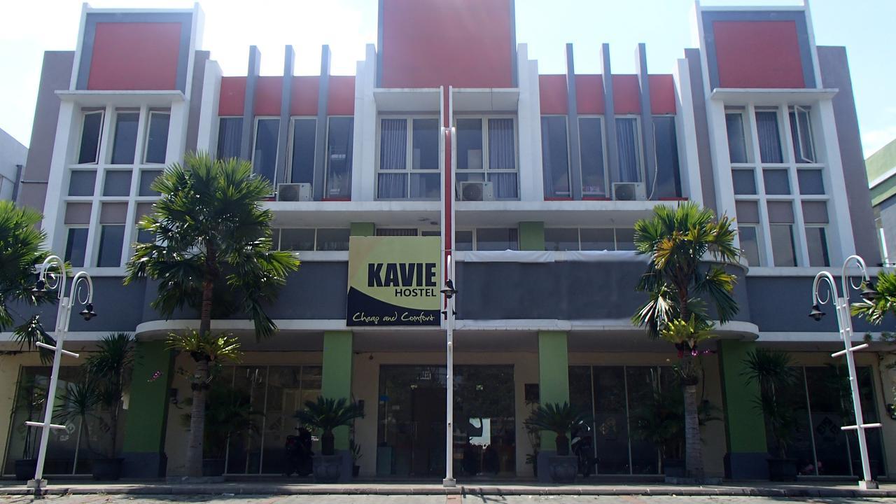 Kavie Hostel Malang Exterior foto
